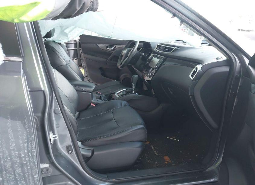 Photo 5 of 2016 Nissan Rogue SL (VIN 5N1AT2MV5GC788940)