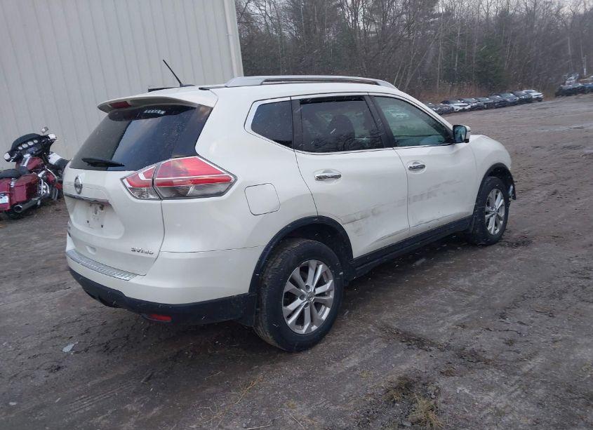 Photo 4 of 2016 Nissan Rogue SV (VIN 5N1AT2MV5GC814517)