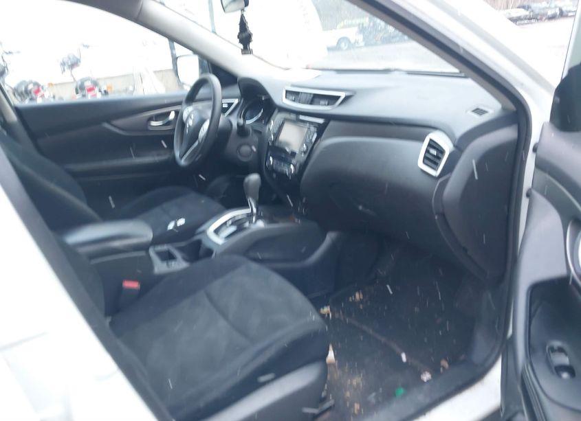 Photo 5 of 2016 Nissan Rogue SV (VIN 5N1AT2MV5GC814517)