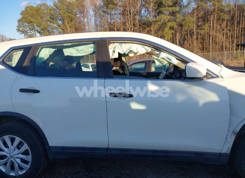 Photo 14 of 2016 Nissan Rogue S (VIN 5N1AT2MV5GC828806)