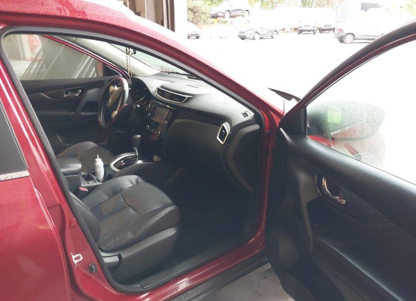 Photo 5 of 2016 Nissan Rogue SL (VIN 5N1AT2MV5GC867119)