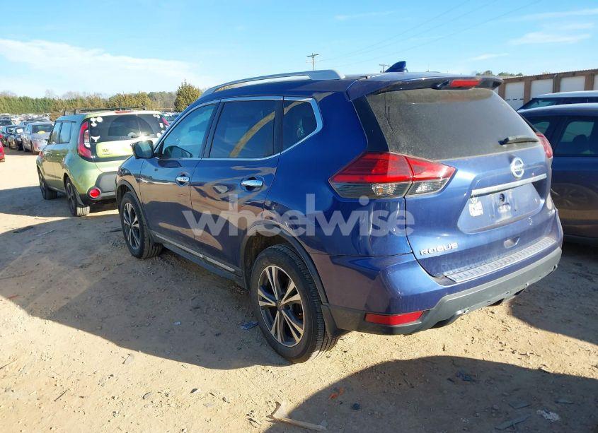 Photo 3 of 2017 Nissan Rogue SL (VIN 5N1AT2MV5HC743675)