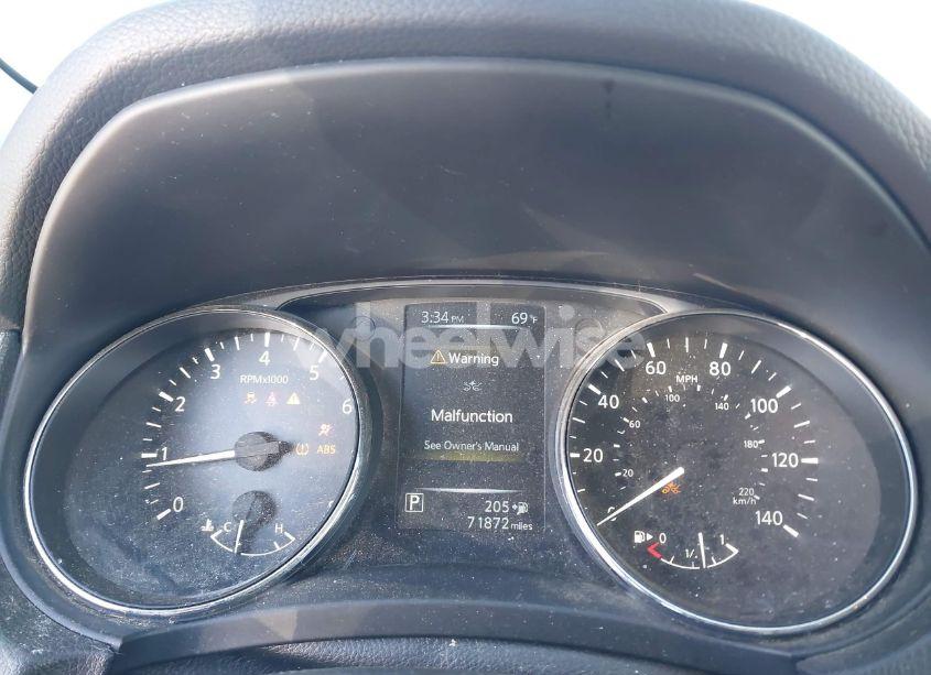 Photo 7 of 2017 Nissan Rogue SL (VIN 5N1AT2MV5HC743675)