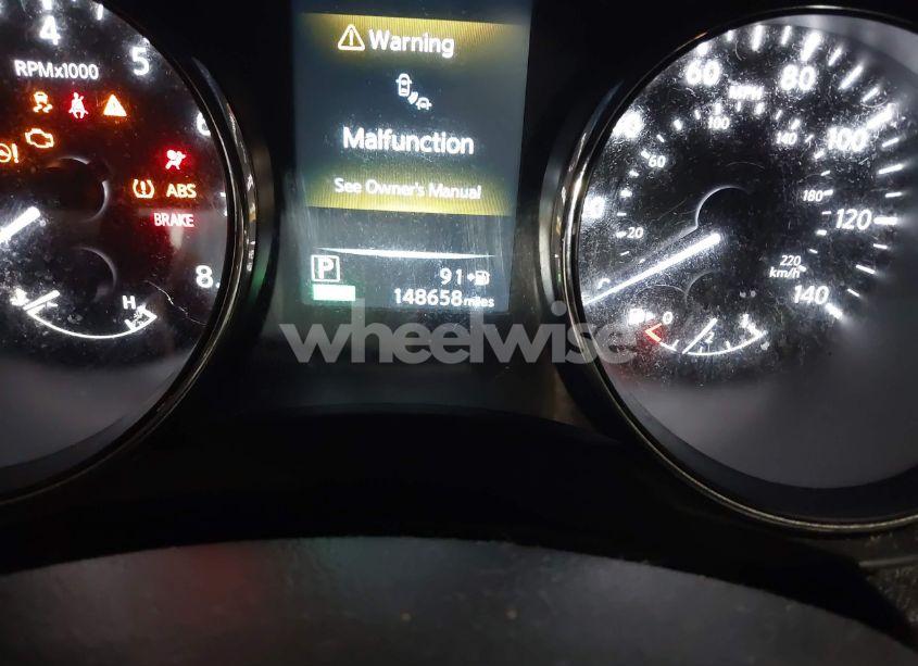 Photo 7 of 2017 Nissan Rogue SV (VIN 5N1AT2MV5HC760976)