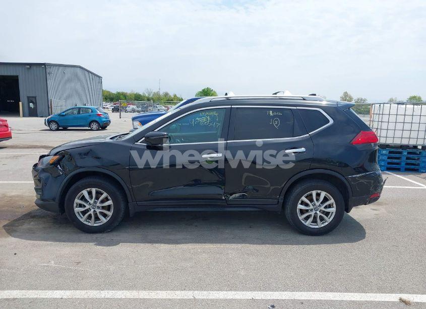 Photo 14 of 2017 Nissan Rogue SV (VIN 5N1AT2MV5HC848927)
