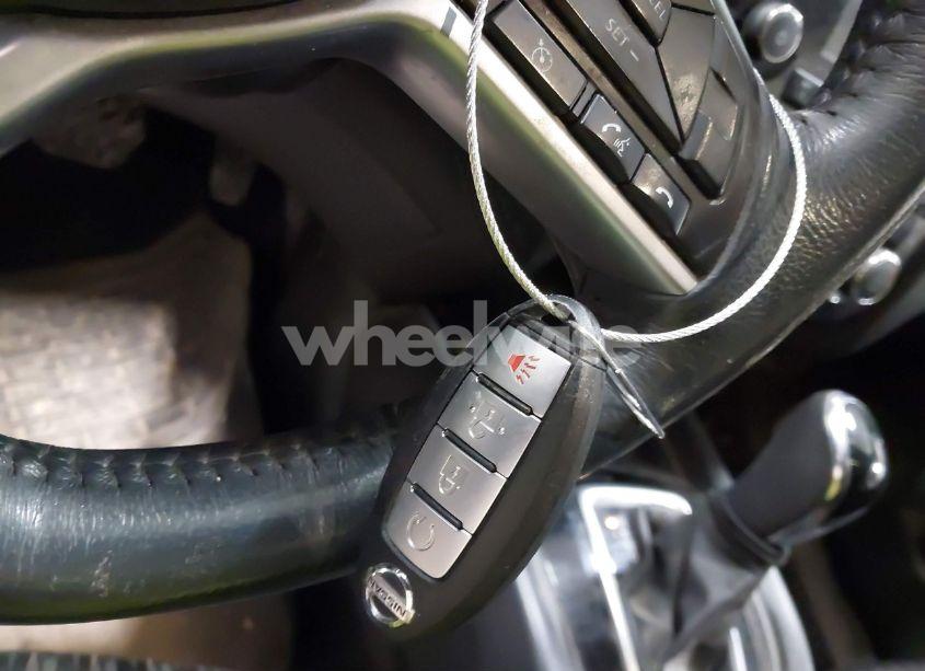 Photo 11 of 2017 Nissan Rogue SV (VIN 5N1AT2MV5HC853710)