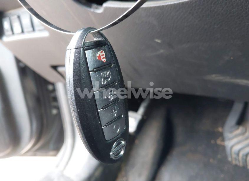 Photo 11 of 2017 Nissan Rogue SL (VIN 5N1AT2MV5HC859121)