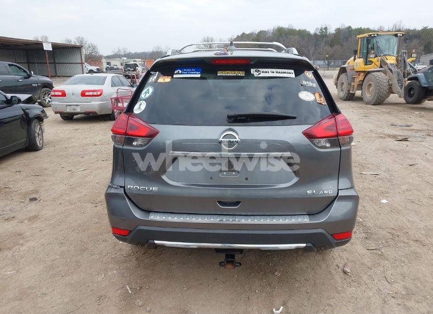 Photo 16 of 2017 Nissan Rogue SL (VIN 5N1AT2MV5HC859121)