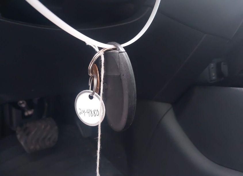 Photo 11 of 2017 Nissan Rogue SV (VIN 5N1AT2MV5HC879739)