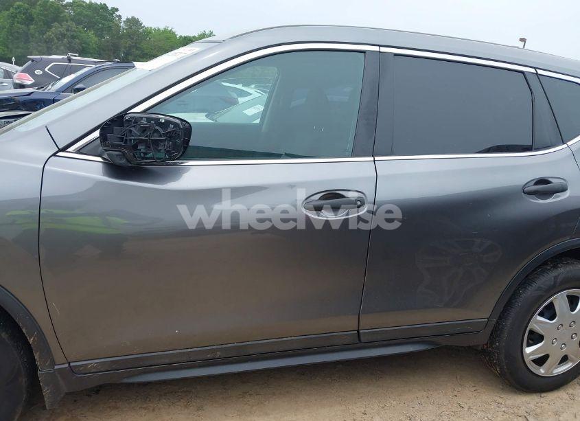 Photo 14 of 2017 Nissan Rogue S (VIN 5N1AT2MV5HC895925)