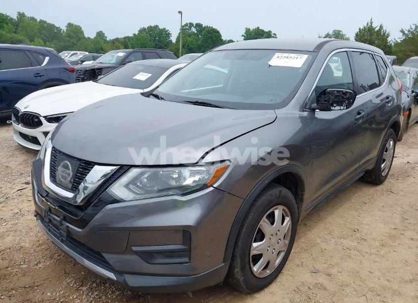 Photo 2 of 2017 Nissan Rogue S (VIN 5N1AT2MV5HC895925)