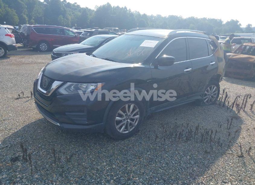 Photo 2 of 2017 Nissan Rogue SV (VIN 5N1AT2MV5HC897397)