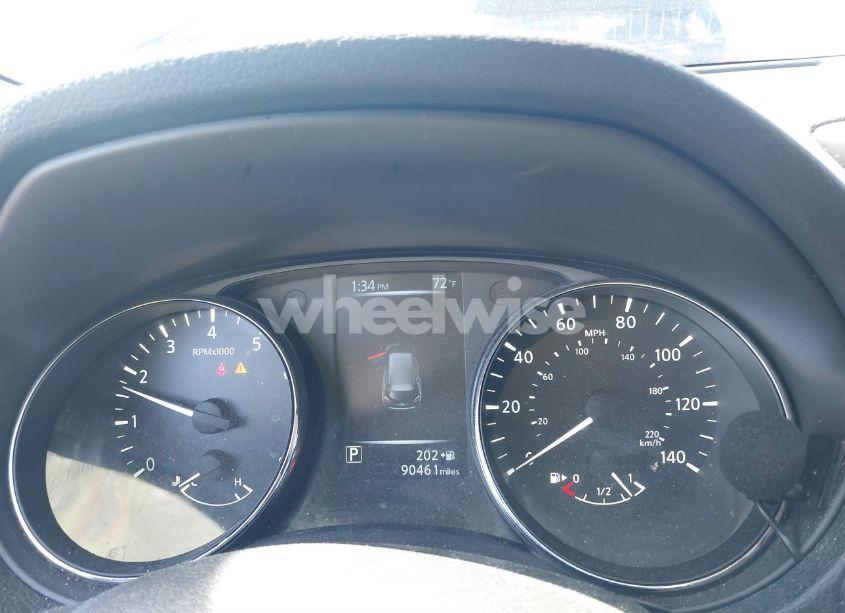 Photo 7 of 2017 Nissan Rogue SV (VIN 5N1AT2MV5HC897397)