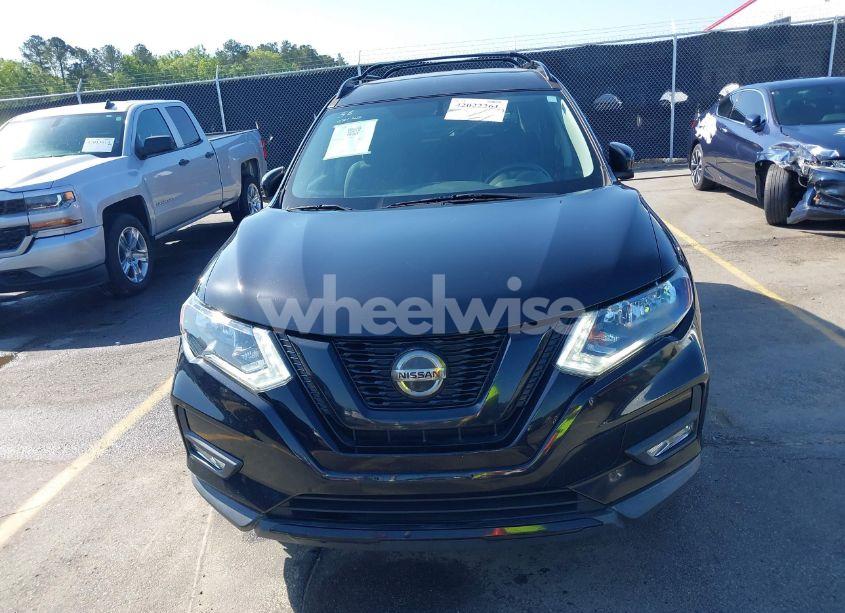 Photo 12 of 2018 Nissan Rogue SV (VIN 5N1AT2MV5JC752043)
