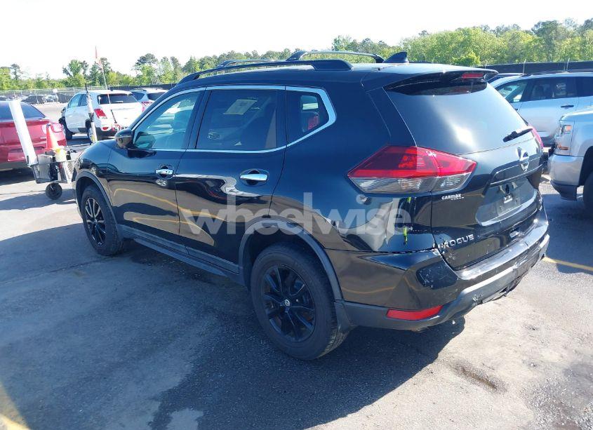 Photo 3 of 2018 Nissan Rogue SV (VIN 5N1AT2MV5JC752043)
