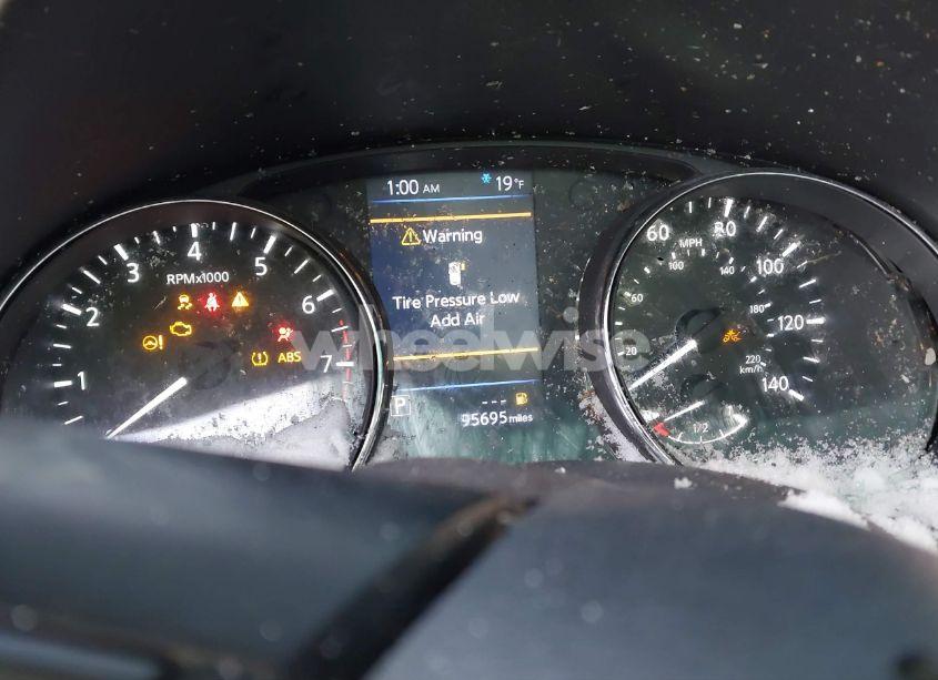 Photo 7 of 2018 Nissan Rogue SV (VIN 5N1AT2MV5JC754567)