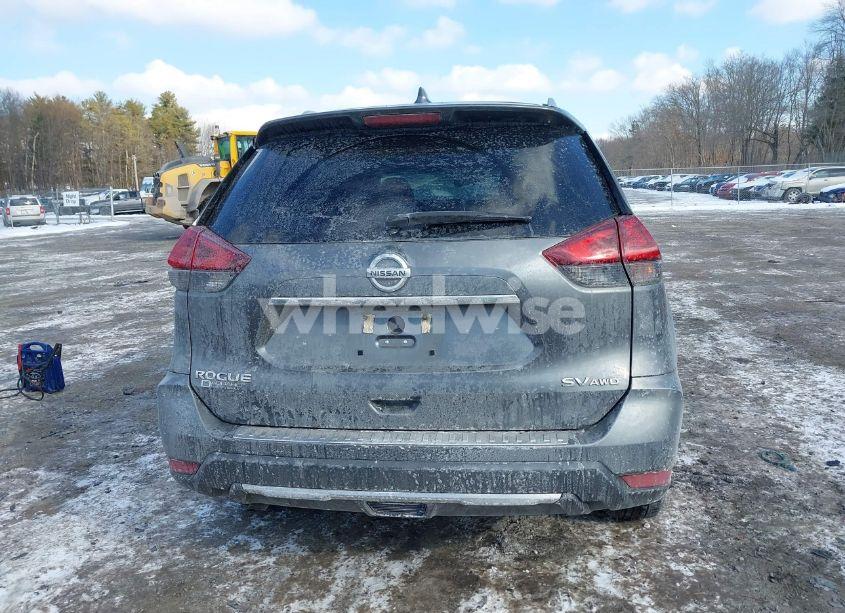 Photo 16 of 2018 Nissan Rogue SV (VIN 5N1AT2MV5JC774270)