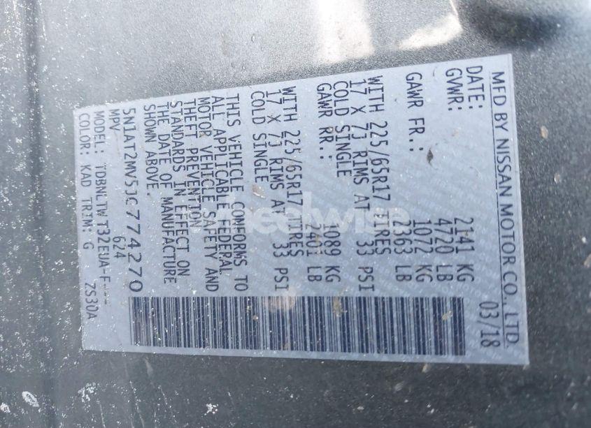 Photo 9 of 2018 Nissan Rogue SV (VIN 5N1AT2MV5JC774270)