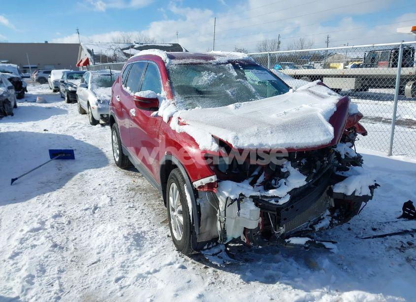 2018 Nissan Rogue SV (VIN 5N1AT2MV5JC804089) main photo