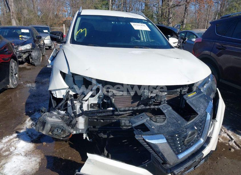 Photo 12 of 2018 Nissan Rogue SV (VIN 5N1AT2MV5JC824424)