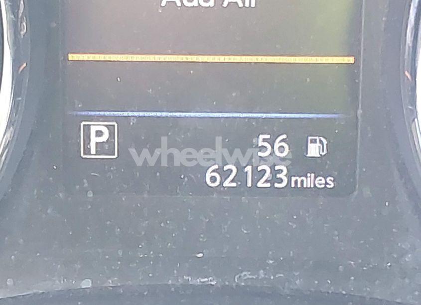 Photo 15 of 2018 Nissan Rogue SV (VIN 5N1AT2MV5JC824424)