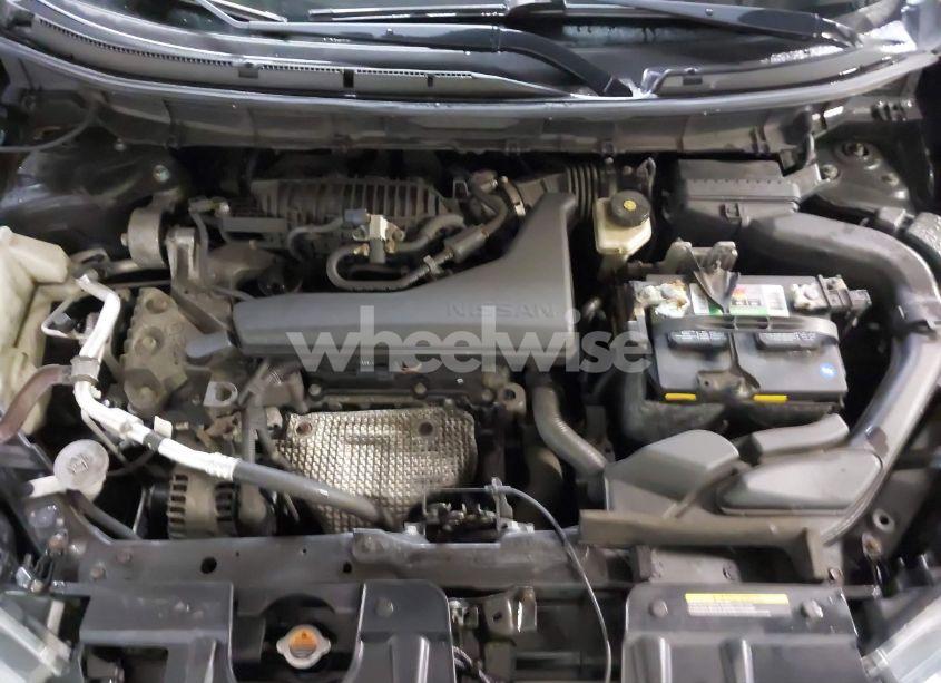 Photo 10 of 2018 Nissan Rogue SL (VIN 5N1AT2MV5JC833088)