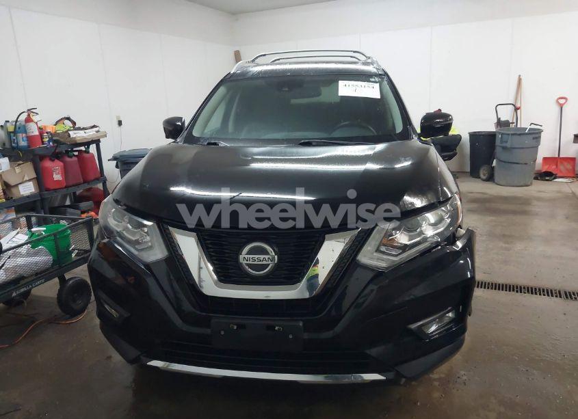 Photo 12 of 2018 Nissan Rogue SL (VIN 5N1AT2MV5JC833088)