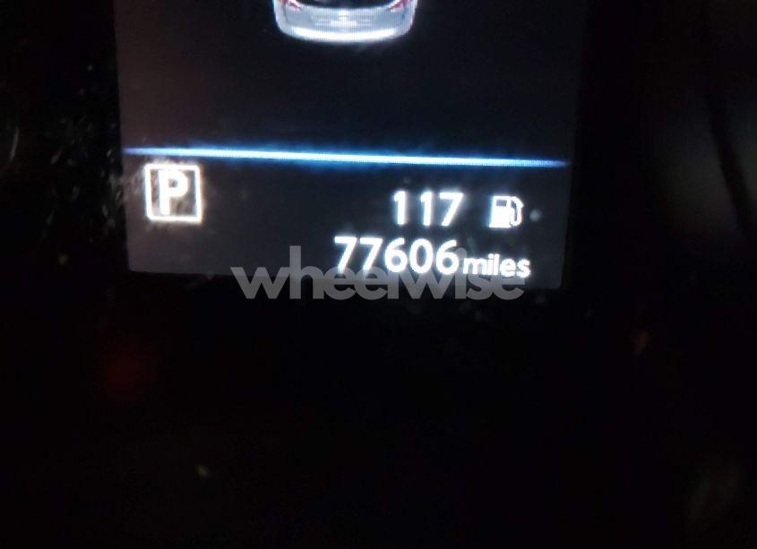 Photo 15 of 2018 Nissan Rogue SL (VIN 5N1AT2MV5JC833088)