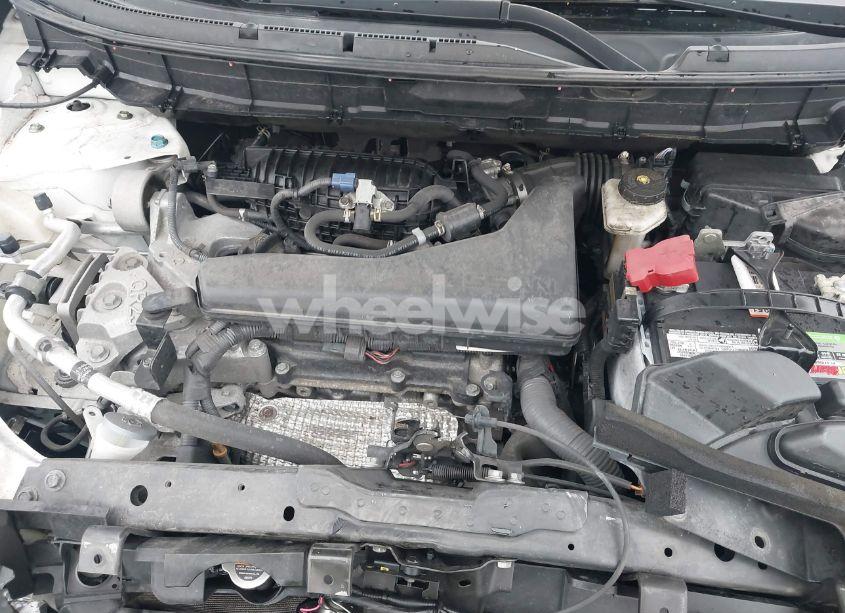 Photo 10 of 2019 Nissan Rogue SL (VIN 5N1AT2MV5KC743568)