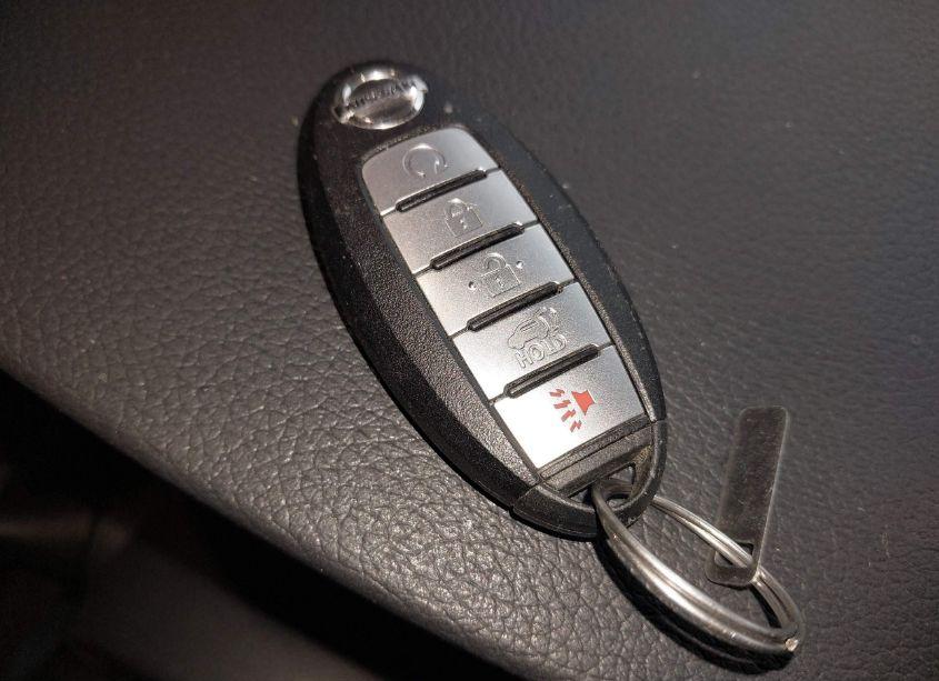 Photo 11 of 2019 Nissan Rogue SV (VIN 5N1AT2MV5KC747409)