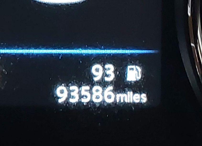 Photo 15 of 2019 Nissan Rogue SV (VIN 5N1AT2MV5KC747409)