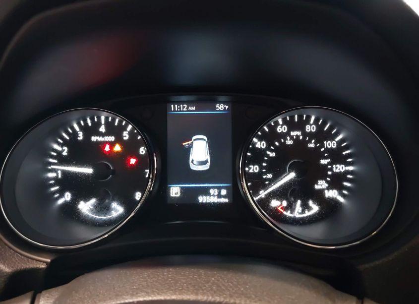 Photo 7 of 2019 Nissan Rogue SV (VIN 5N1AT2MV5KC747409)