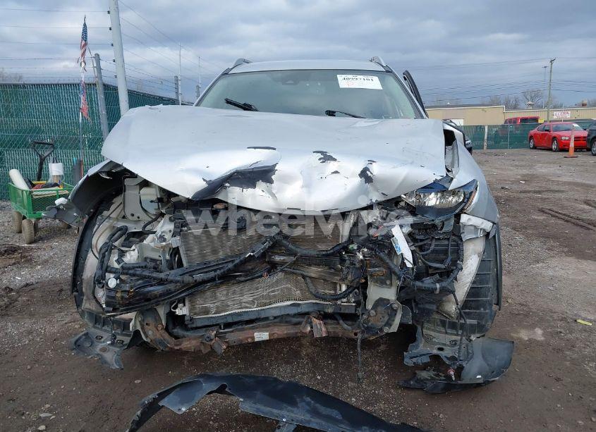 Photo 6 of 2019 Nissan Rogue SL (VIN 5N1AT2MV5KC753243)