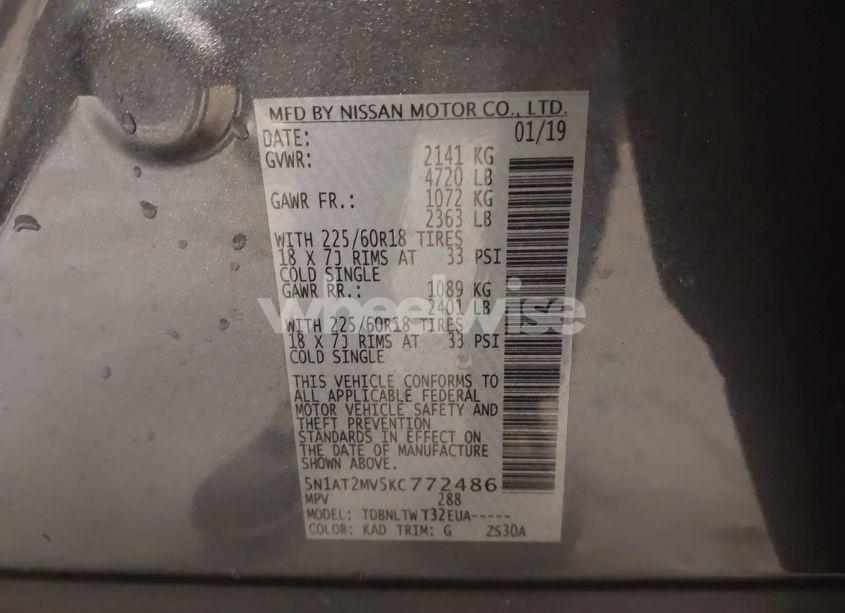 Photo 9 of 2019 Nissan Rogue SV (VIN 5N1AT2MV5KC772486)