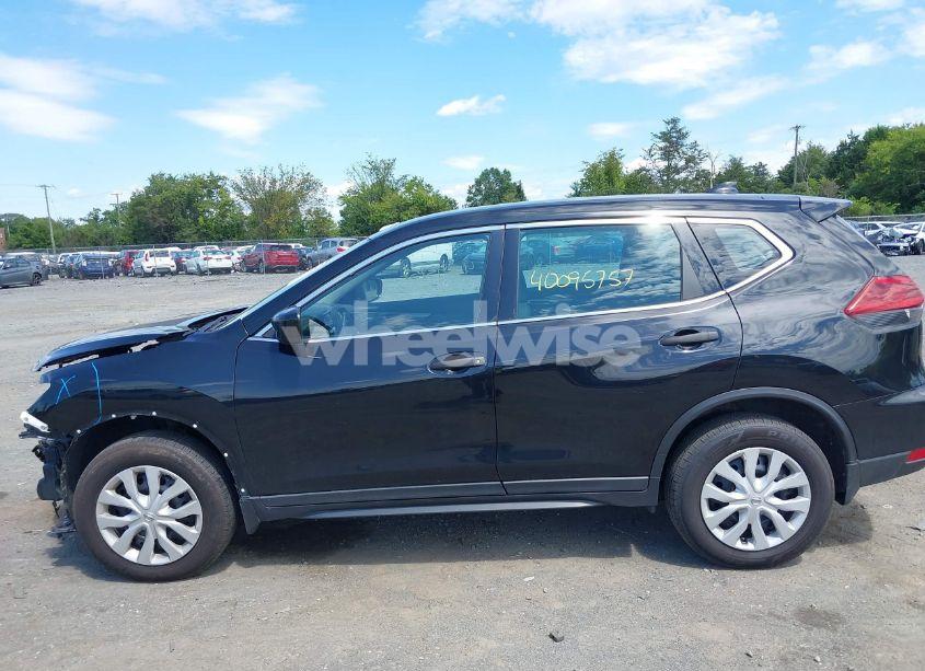 Photo 14 of 2019 Nissan Rogue S (VIN 5N1AT2MV5KC840592)