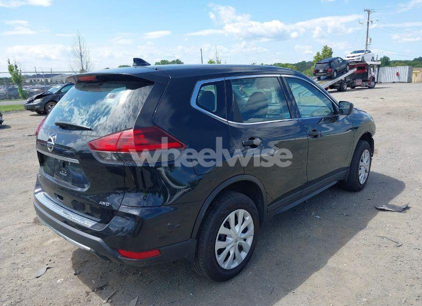 Photo 4 of 2019 Nissan Rogue S (VIN 5N1AT2MV5KC840592)