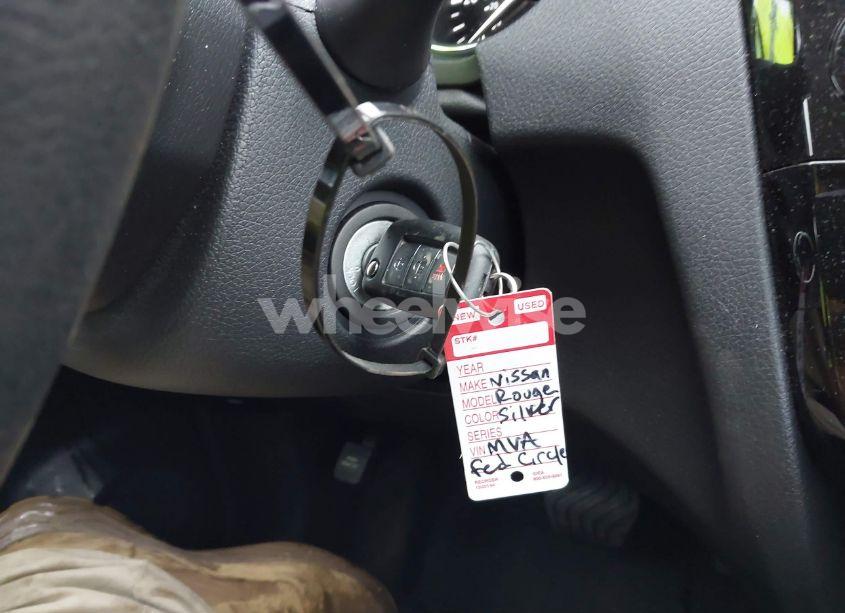 Photo 11 of 2020 Nissan Rogue S INTELLIGENT AWD (VIN 5N1AT2MV5LC719692)