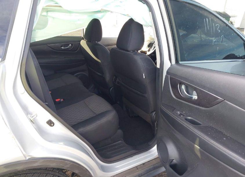 Photo 8 of 2020 Nissan Rogue S INTELLIGENT AWD (VIN 5N1AT2MV5LC737741)