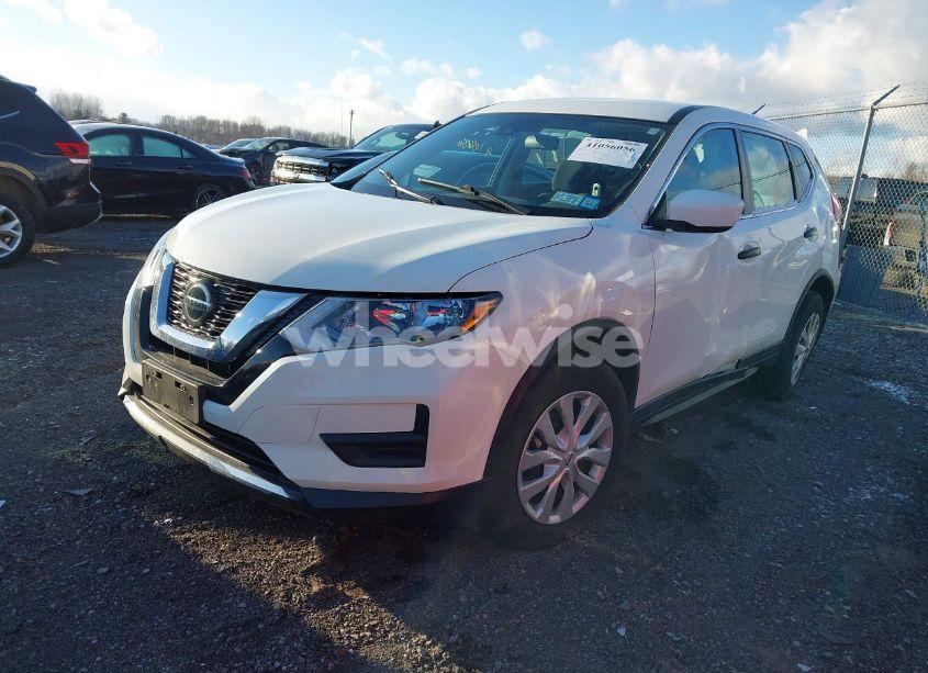 Photo 2 of 2020 Nissan Rogue S INTELLIGENT AWD (VIN 5N1AT2MV5LC763790)