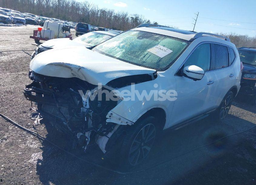 Photo 2 of 2020 Nissan Rogue SL INTELLIGENT AWD (VIN 5N1AT2MV5LC780735)