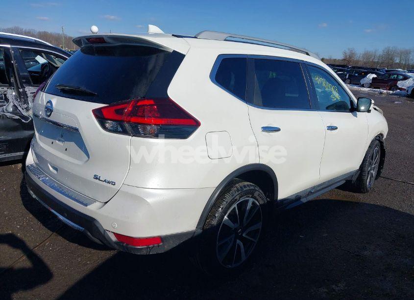 Photo 4 of 2020 Nissan Rogue SL INTELLIGENT AWD (VIN 5N1AT2MV5LC780735)