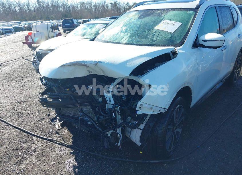 Photo 6 of 2020 Nissan Rogue SL INTELLIGENT AWD (VIN 5N1AT2MV5LC780735)