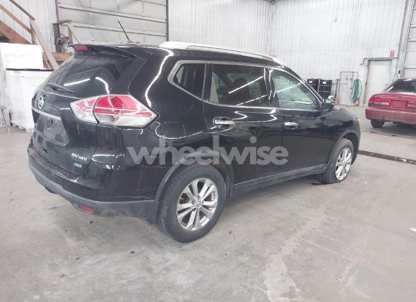 Photo 4 of 2014 Nissan Rogue SV (VIN 5N1AT2MV6EC773392)