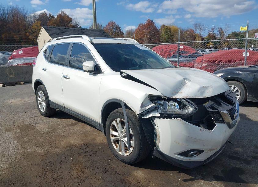 2014 Nissan Rogue SV (VIN 5N1AT2MV6EC801255) main photo