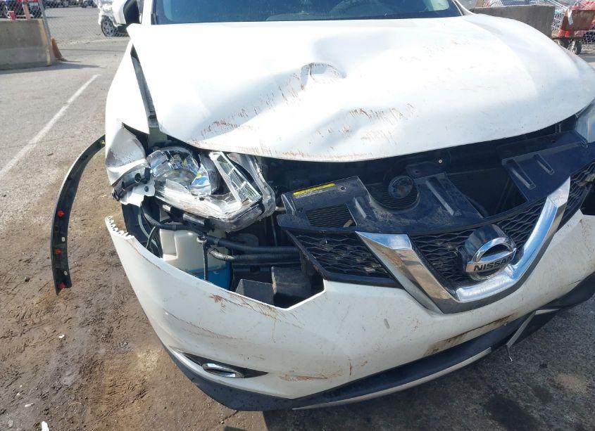 Photo 6 of 2014 Nissan Rogue SV (VIN 5N1AT2MV6EC801255)