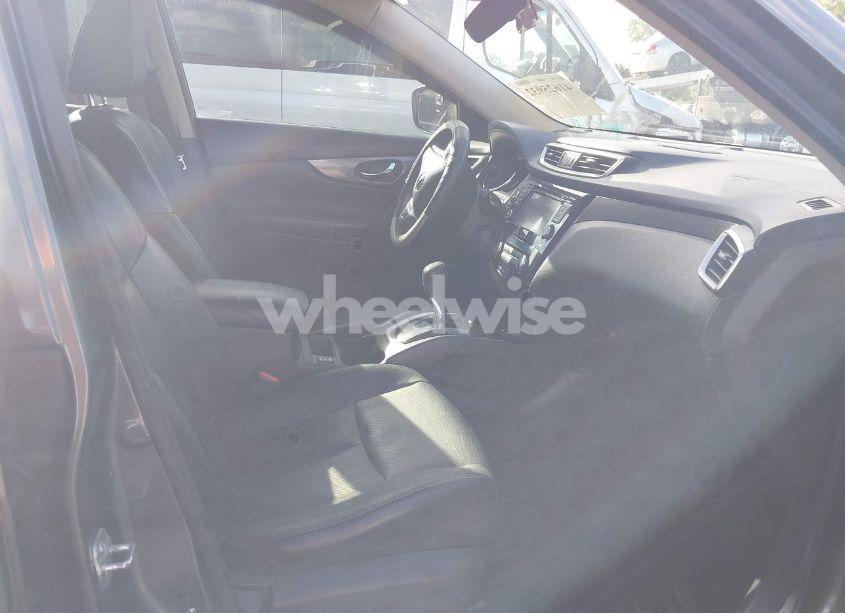 Photo 5 of 2014 Nissan Rogue SL (VIN 5N1AT2MV6EC838824)