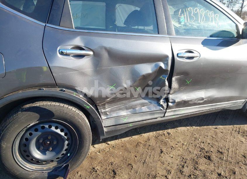 Photo 6 of 2014 Nissan Rogue S (VIN 5N1AT2MV6EC855638)