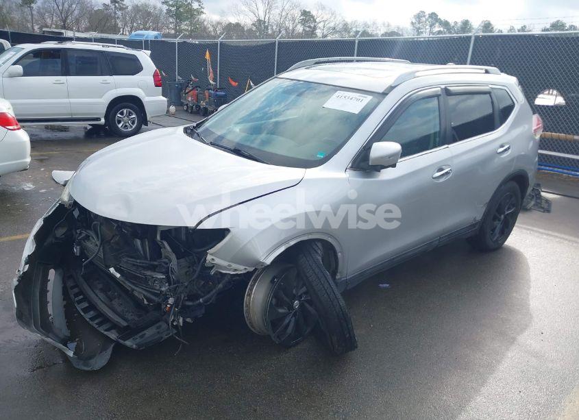 Photo 2 of 2015 Nissan Rogue SL (VIN 5N1AT2MV6FC754682)