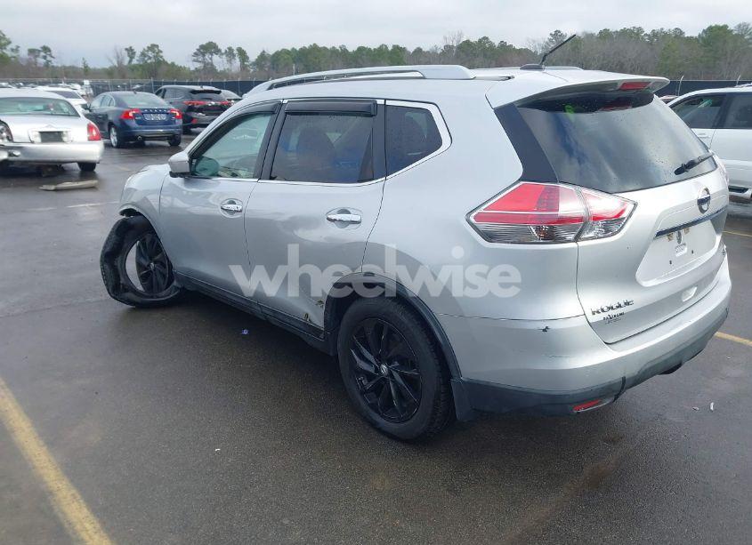 Photo 3 of 2015 Nissan Rogue SL (VIN 5N1AT2MV6FC754682)