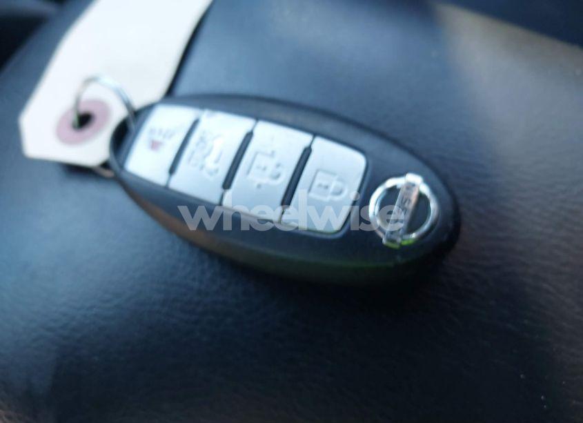 Photo 11 of 2015 Nissan Rogue SL (VIN 5N1AT2MV6FC770638)
